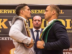 Александр Усик сразится за два пояса в тяжелом весе