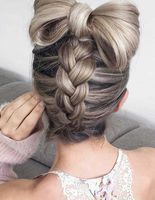 Зачіски для довгого волосся