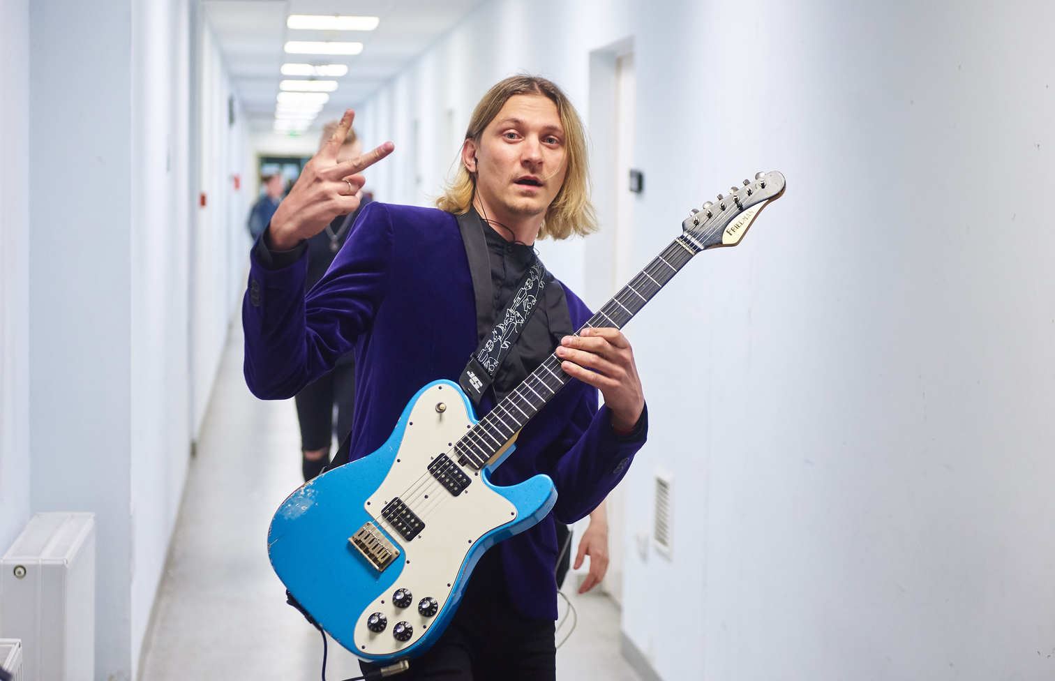 Антитіла в стадионном туре Hello