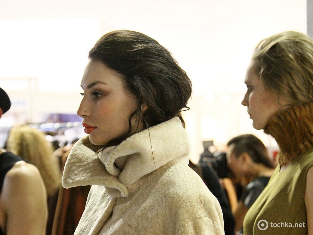 Бэкстейдж второго дня UFW: VOROZHBYT&ZEMSKOVA