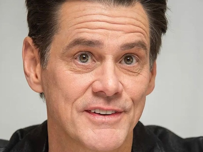 Керрі потішив публіку світлиною з Деппом, Броді й Тайлером