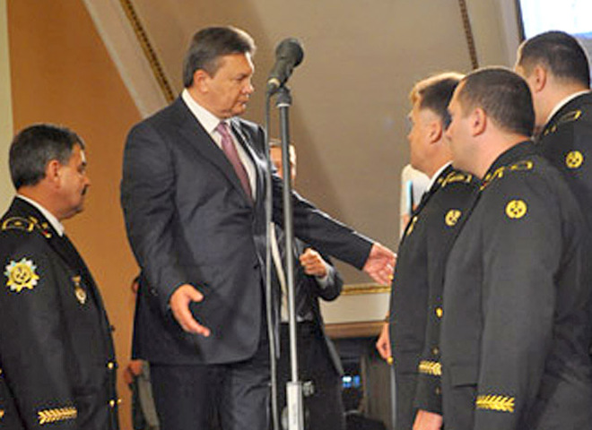 Янукович в Донецке