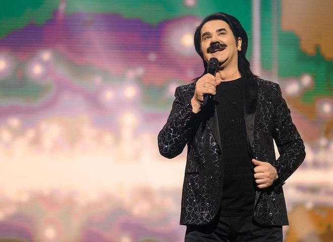 Зібров показав, як із друзями та родиною відсвяткував 67-річчя