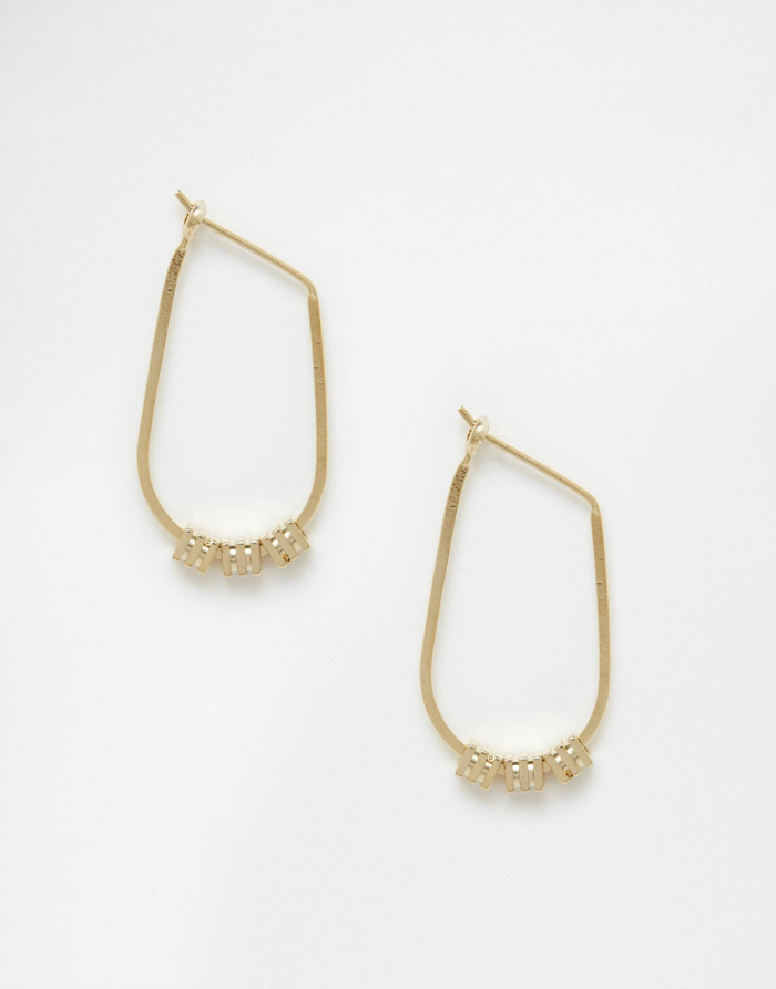 Модный тренд: круглые серьги