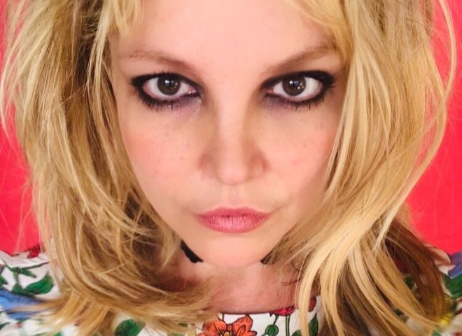 Бритни Спирс с новой прической