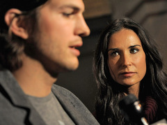 Деми Мур и Эштон Катчер