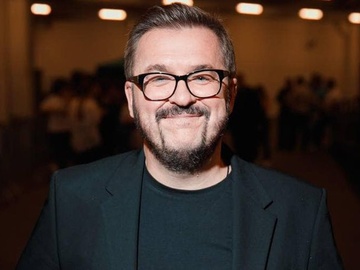 «Боженька дав мені сина»: Пономарьов привітав спадкоємця з 17-річчям