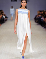 Показ VOROZHBYT&ZEMSKOVA