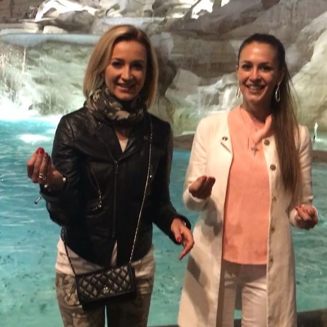 Бузова в Италии