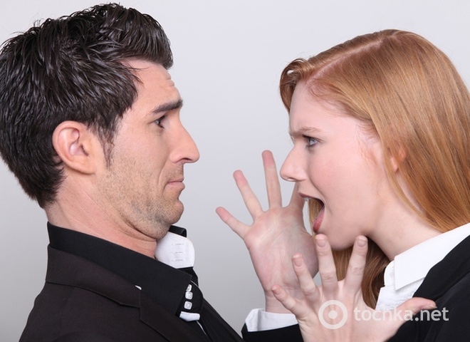 Он тебя бесит