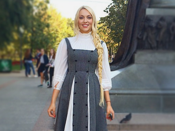 Оля Полякова