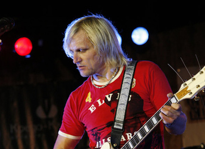 Солист группы Воплі Відоплясова - Олег Скрипка