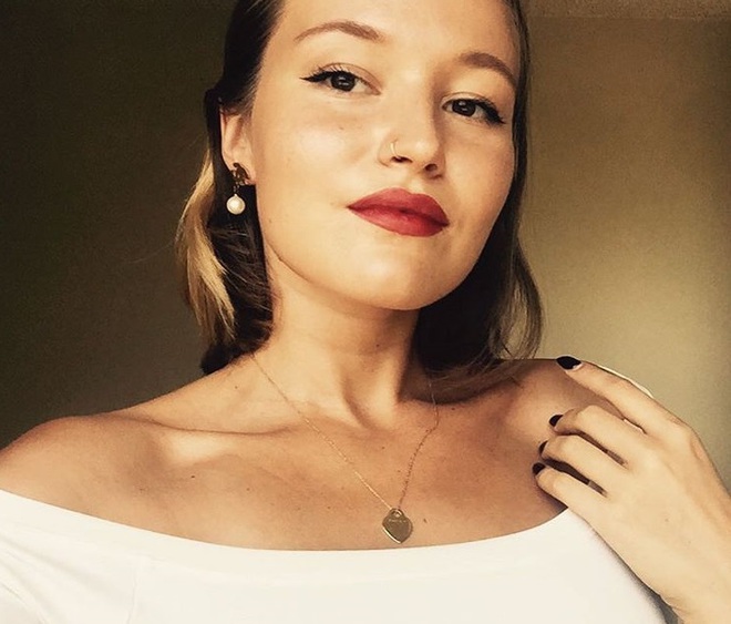 Украинка Саша Самсонова сняла клип звезде видео Канье Уэста – Тейане Тейлор