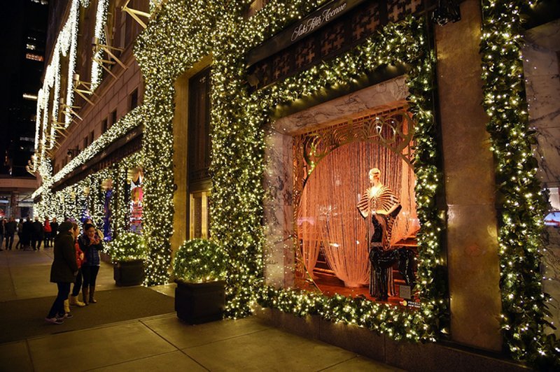 Найгарніші різдвяні вітрини світу: Saks Fifth Avenue і Bergdorf Goodman