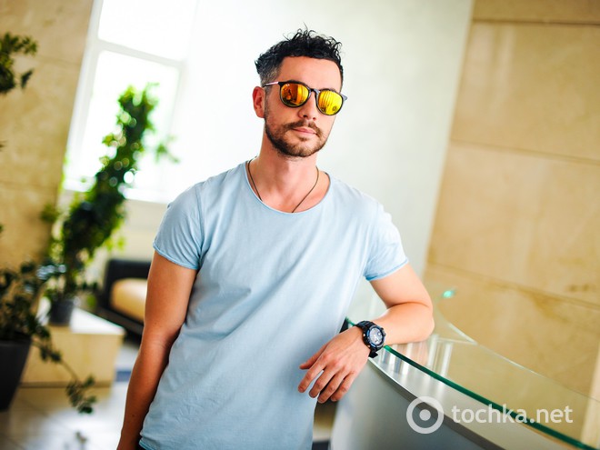 Женя Толочный