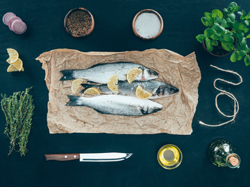 Салати з риби на Новий рік 2020: прості новорічні рецепти