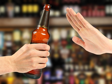 Суд скасував постанову про нічну заборону на продаж алкоголю в Києві, але все не так просто