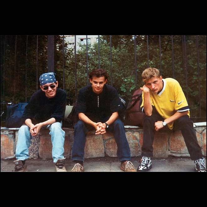 Флешмоб лихие 90-е