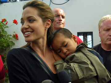 Анджелина Джоли