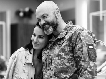 Вакарчук відвідав на фронті чоловіка Єфросініної — фото співака з Хромаєвим