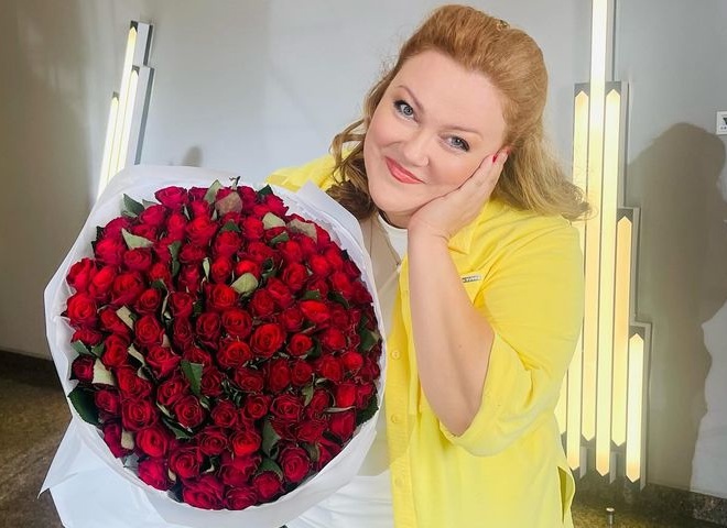 Зірка «Скажених сусідів» Самаєва розсекретила, як відсвяткувала 50-річчя