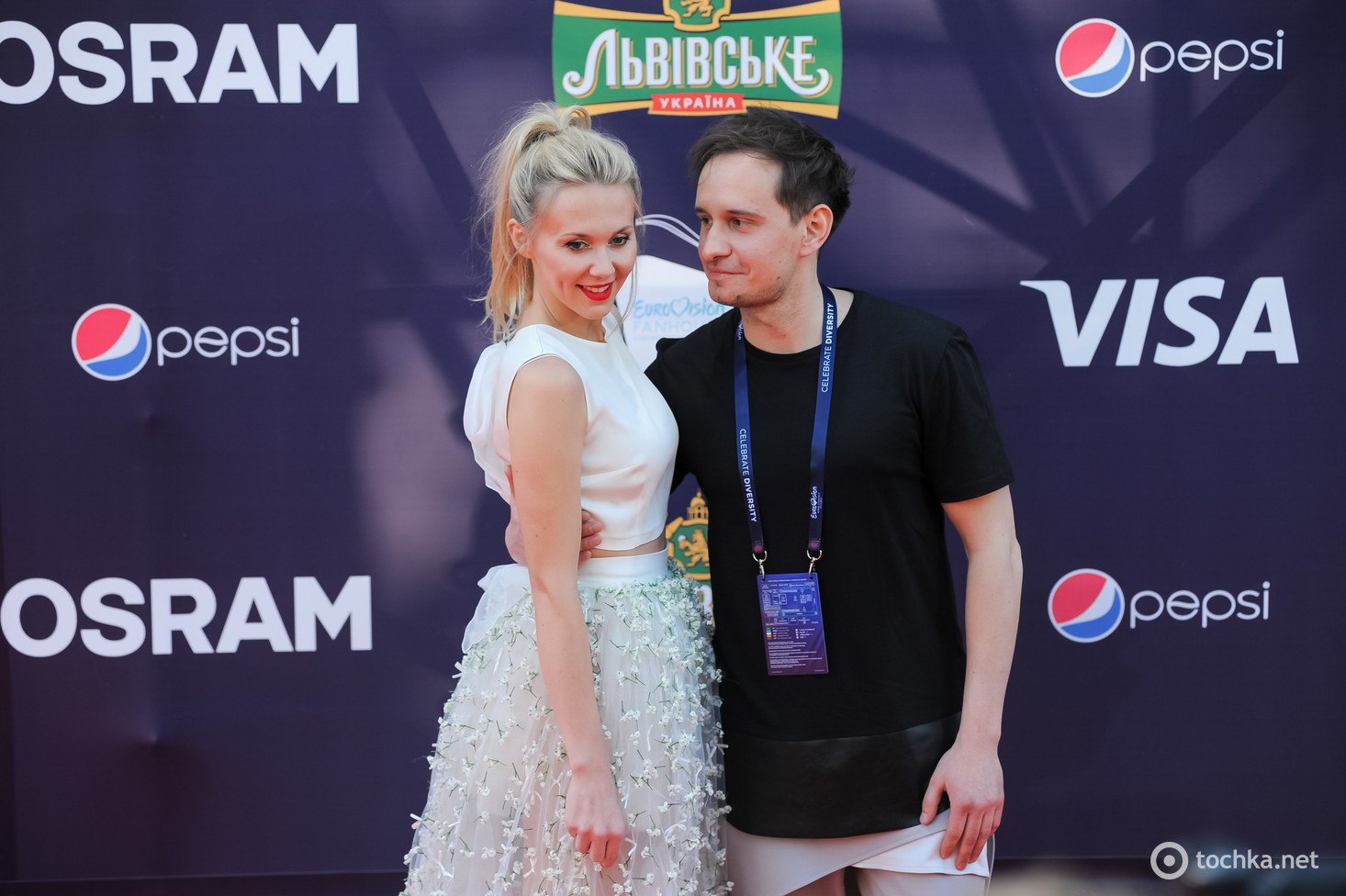 Євробачення 2017: червона доріжка в Києві (фото, відео)