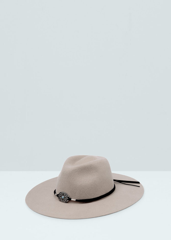 Укороченный топ: как и с чем носить