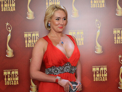 Наталя Розинська здивувала своїм декольте