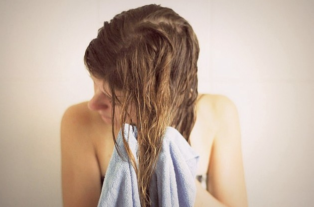 10 полезных бьюти-лайфхаков для волос 