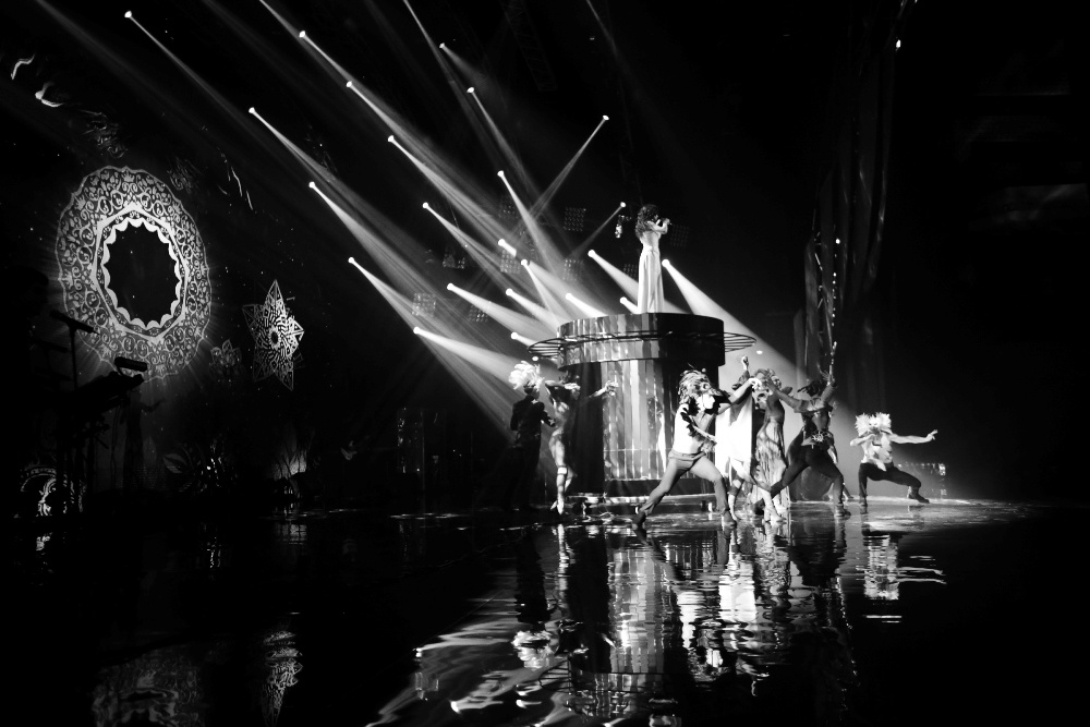 Злата Огневич показала масштабное шоу на главной сцене страны 