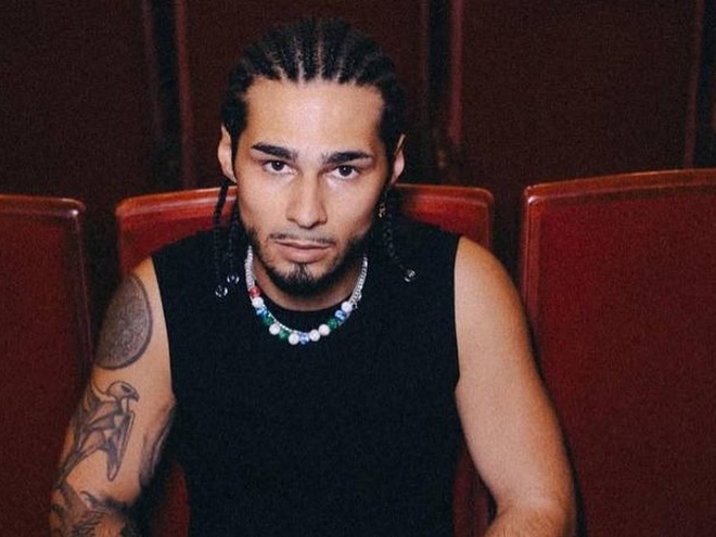 Відомий український співак заявив, що його «жорстко мобілізували»