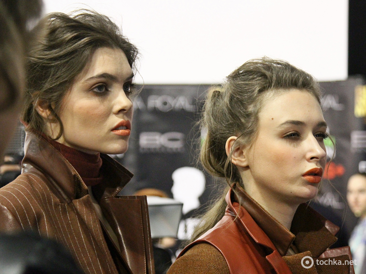 Бэкстейдж второго дня UFW: VOROZHBYT&ZEMSKOVA