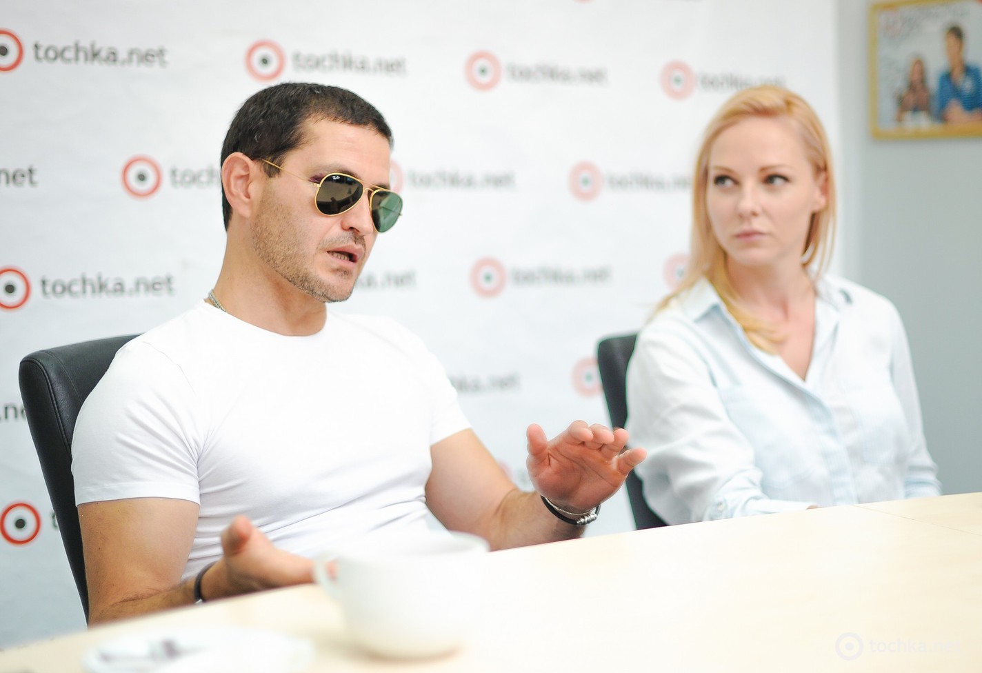Дар'я Трегубова та Ахтем Сейтаблаєв в гостях у tochka.net 