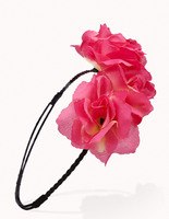 Венок в волосах Венок в волосах