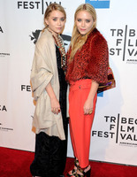 Mary Kate And Ashley Olsen 