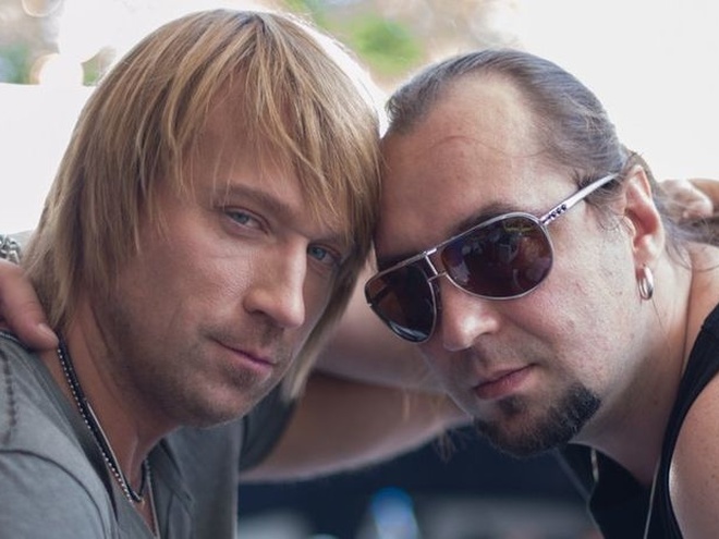 Експродюсер Винника розсекретив, як насправді співак виїхав за кордон на початку війни