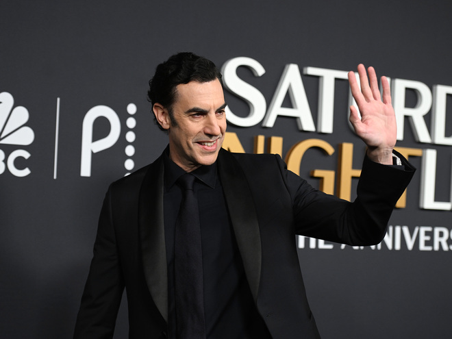 Зірка «Бората» закрутив роман із моделлю OnlyFans, яка вдвічі молодша за нього