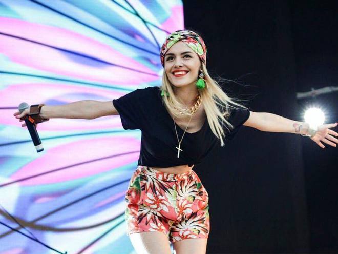 MamaRika выходит замуж