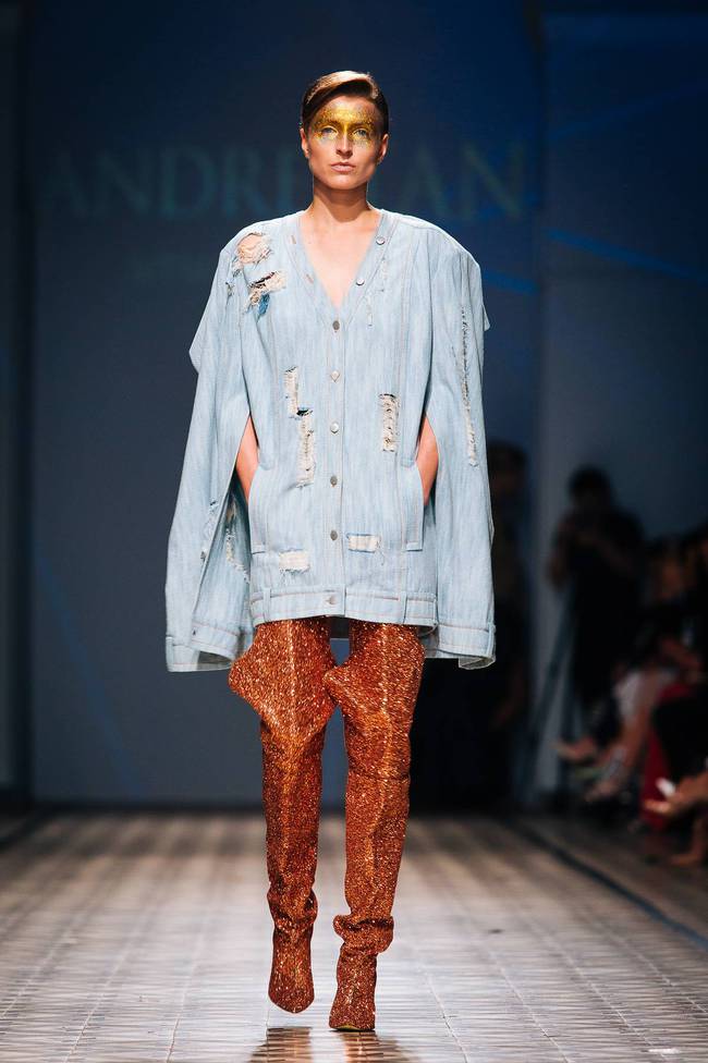 Андре Тан провів грандіозний показ на честь 15-річного ювілею