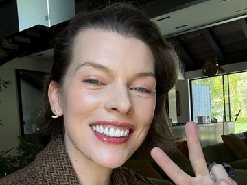 «Це був неймовірний шлях»: Йовович зробила відверте зізнання в день 50-річчя