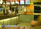 скейтбордист спробував зробити трюк