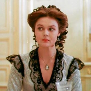 Юлия Меньшова (Instagram)