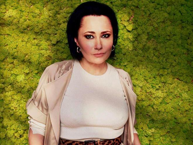 Олена Мозгова