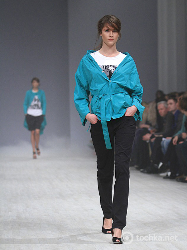 показа Podolyan