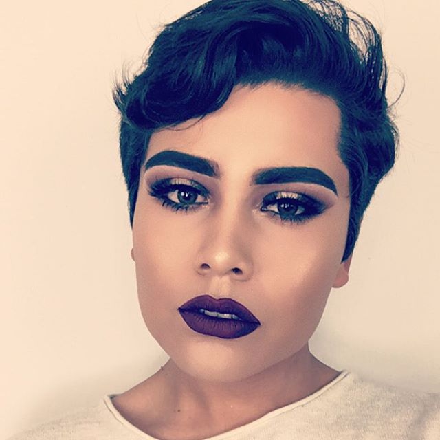 мужчины с макиежем