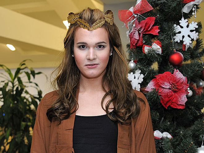 Борис Апрель