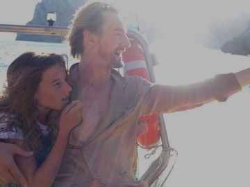 Дочка Алана Бадоєва відзначає 18-річчя: як зірковий батько привітав іменинницю