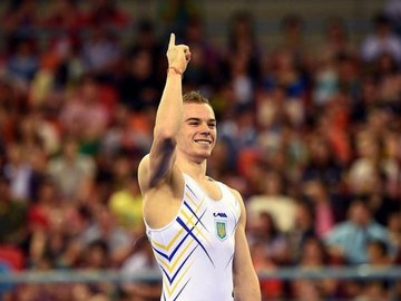 Повод для гордости: гимнаст Олег Верняев выиграл "золото" на соревнованиях в Швейцарии