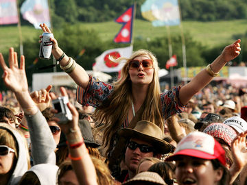 Виглядай стильно, відриваючись на музичному фестивалі