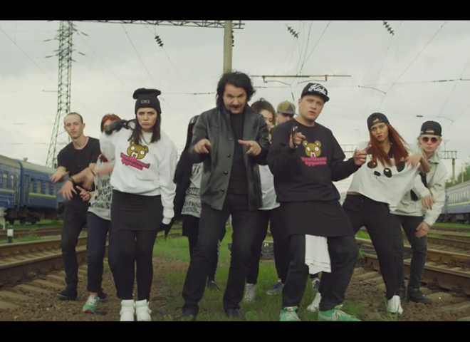 Павел Зибров готовит поклонникам новый музыкальный сюрприз